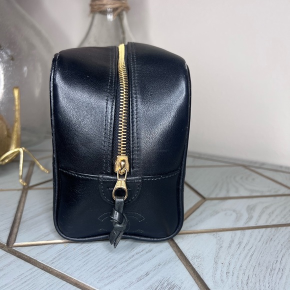 Chanel Shave kit or Toiletry Bag Black - Picture 2 of 9